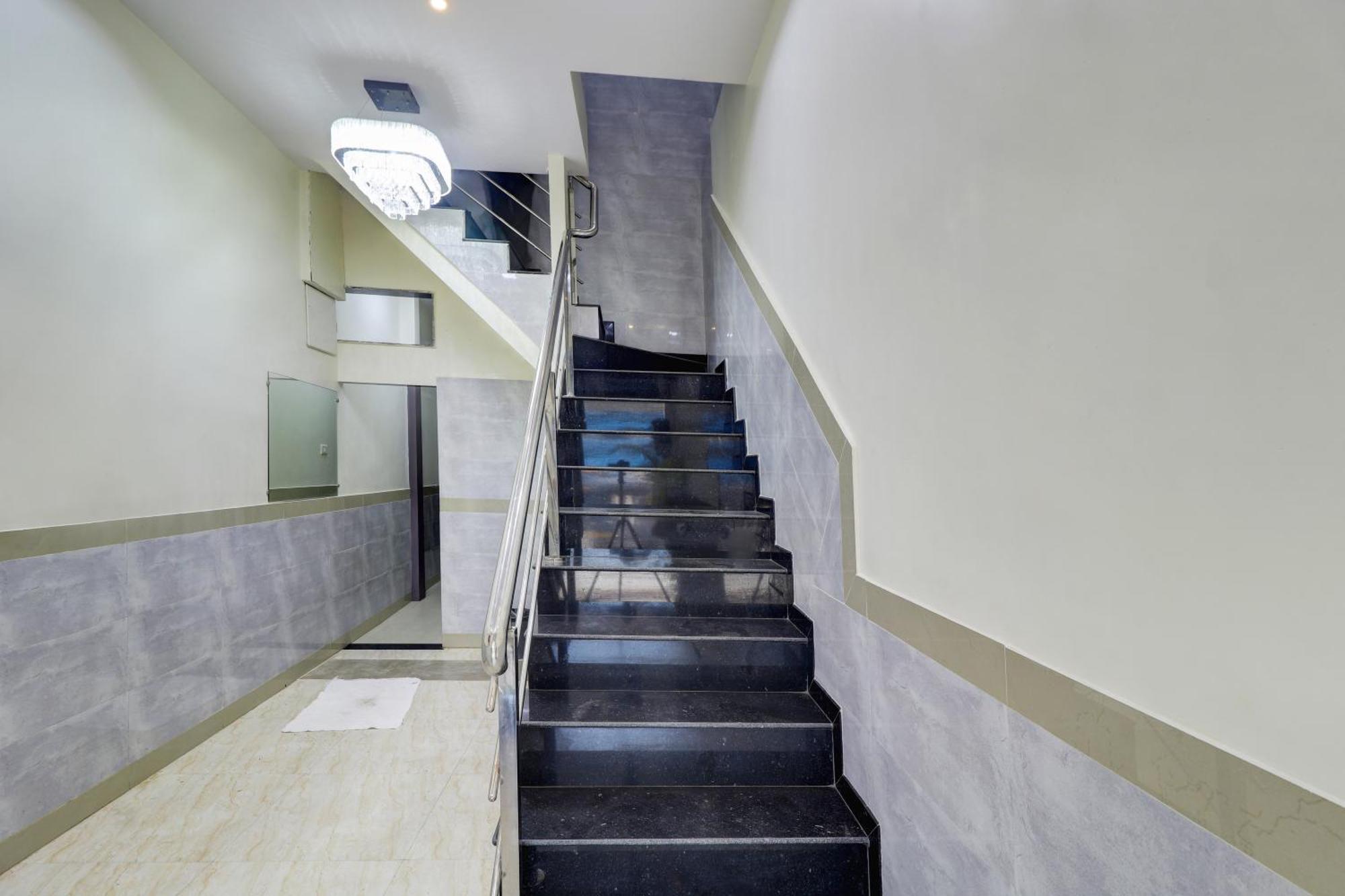 Hotel New Balaji Residency Bombay Exterior foto