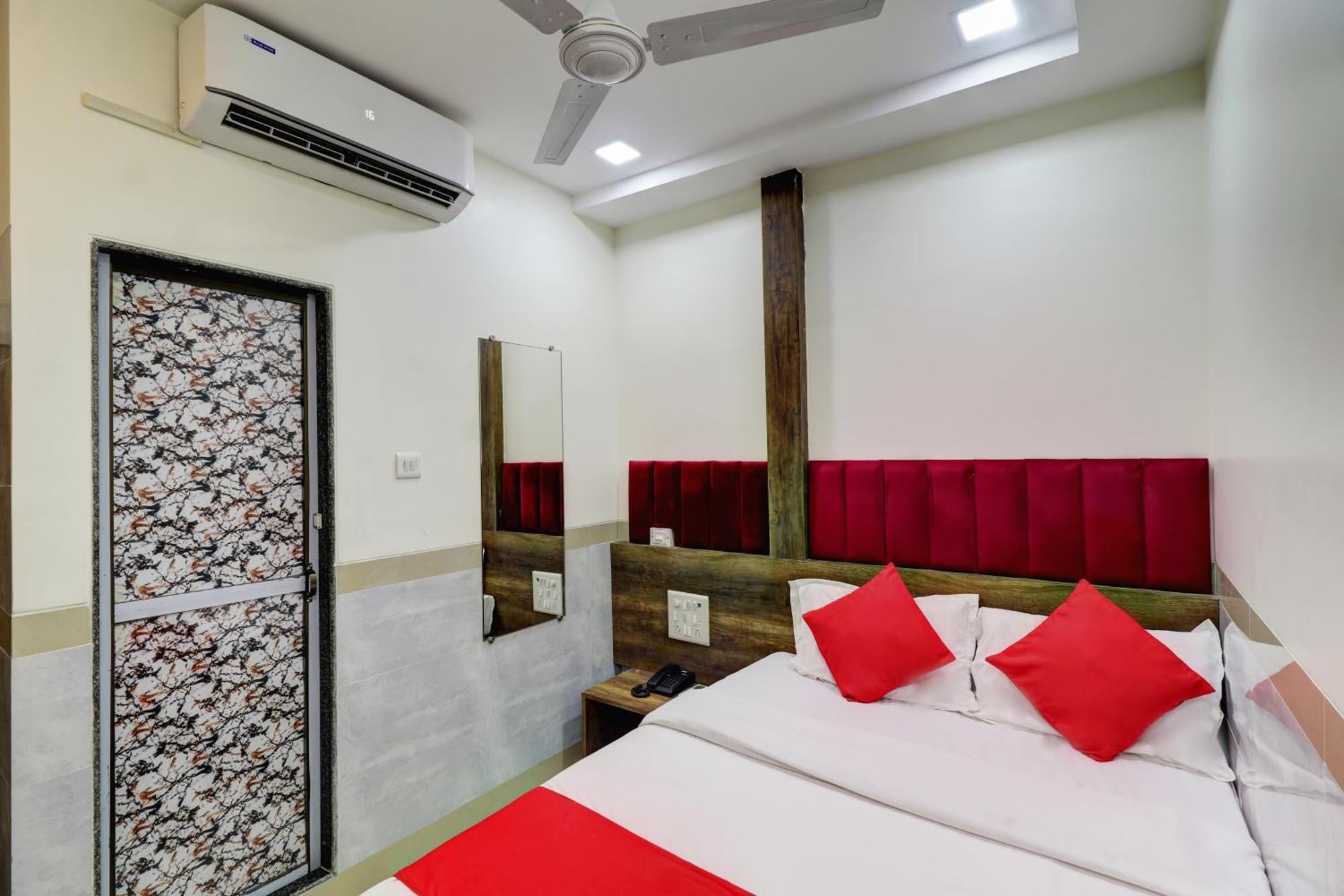 Hotel New Balaji Residency Bombay Exterior foto