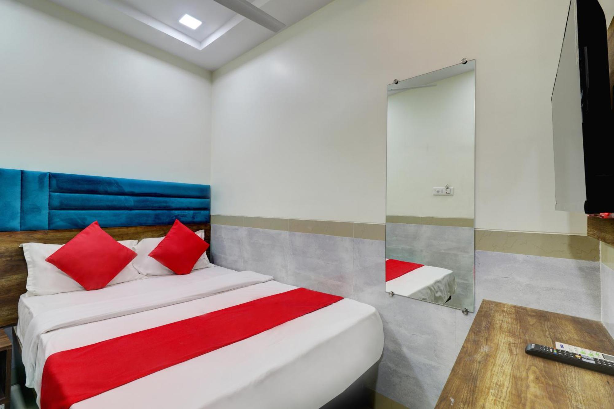 Hotel New Balaji Residency Bombay Exterior foto