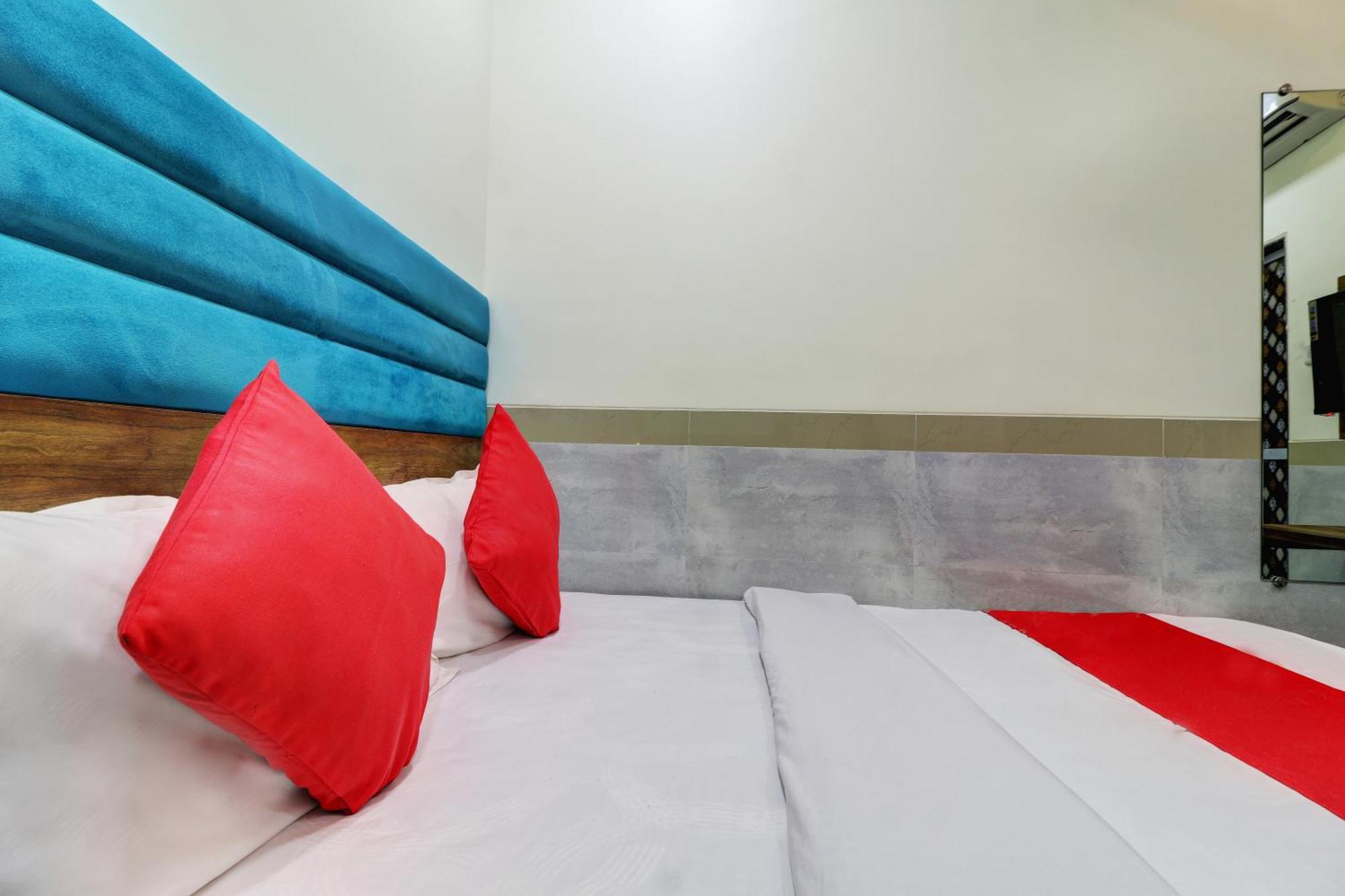 Hotel New Balaji Residency Bombay Exterior foto